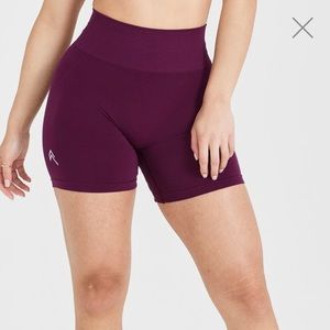 Oner Active Effortless Shorts in Ripe Fig